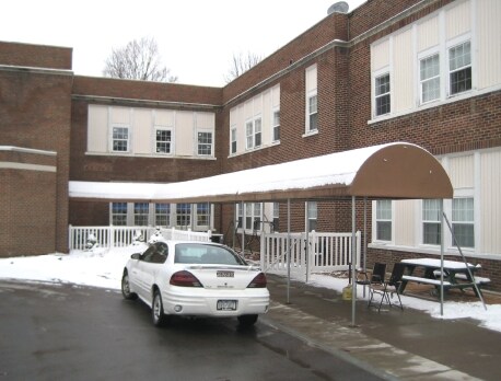 More Photos Of 144 Main St, Phelps Coworking Space