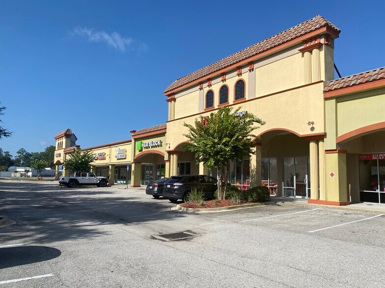 More Photos Of 8650 Old Kings Rd S, Jacksonville Unknown For Lease