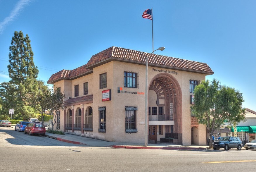 More Photos Of 2472-2476 Lake Ave, Altadena Office For Lease