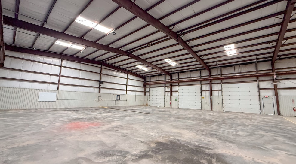 More Photos Of 9215 W County Road 127, Midland Warehouse For Lease