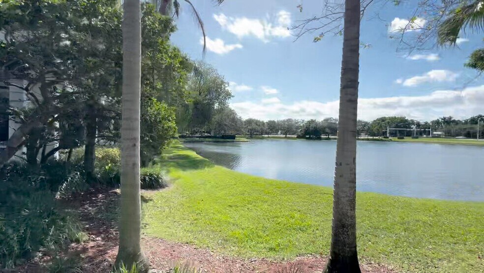 Primary Photo Of 1290 Weston Rd, Weston Office For Lease