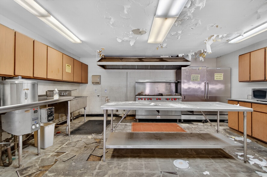 More Photos Of 1002 E South St, Jackson Lodge Meeting Hall For Sale