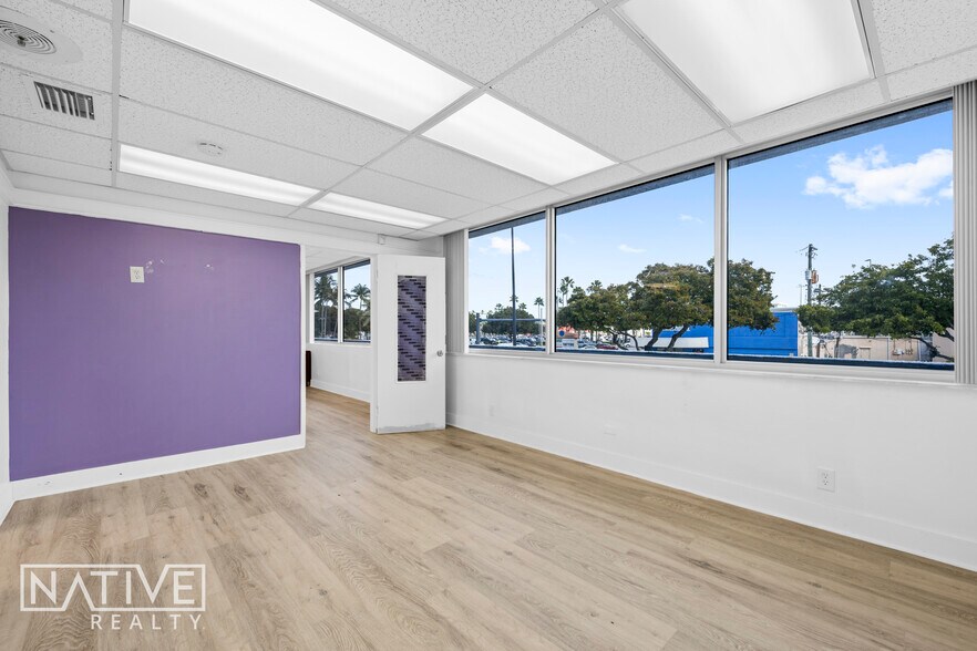 More Photos Of 2132-2200 E Oakland Park Blvd, Fort Lauderdale Office For Lease