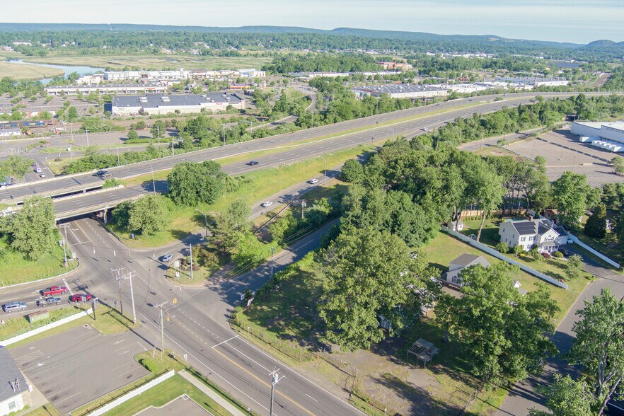 More Photos Of 11 Montowese Ave, North Haven Land For Lease