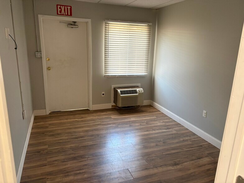 More Photos Of 355 W Main St, Norristown Office For Lease
