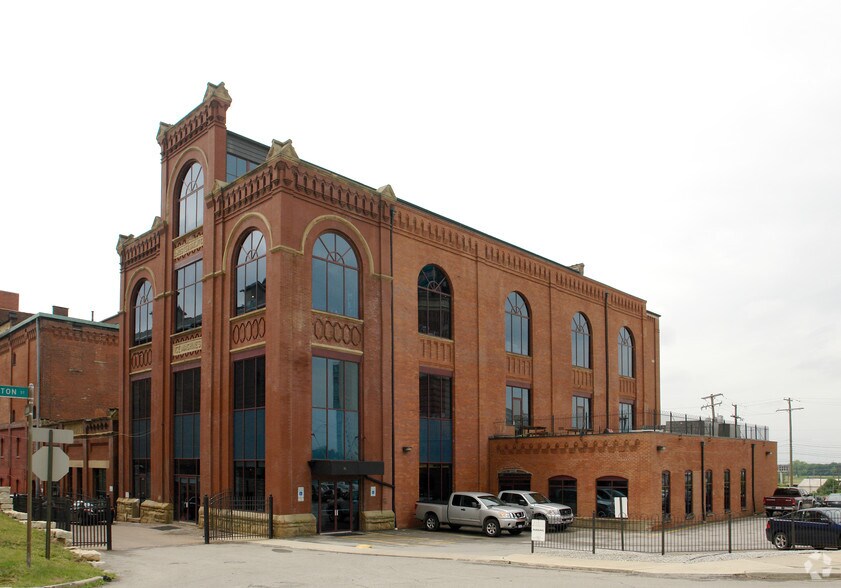 More Photos Of 451-455 S Ludlow St, Columbus Medical For Lease