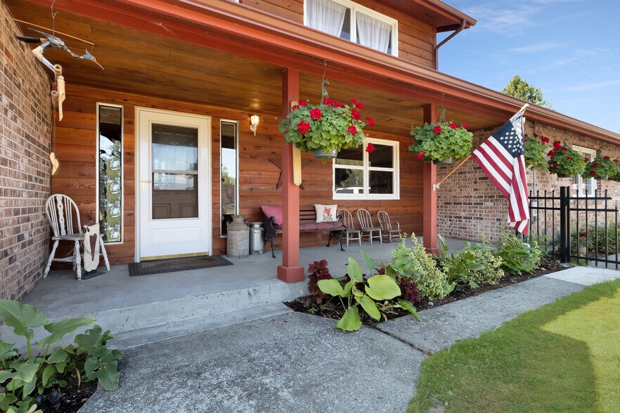 More Photos Of 12314 264th St E, Graham Winery Vineyard For Sale