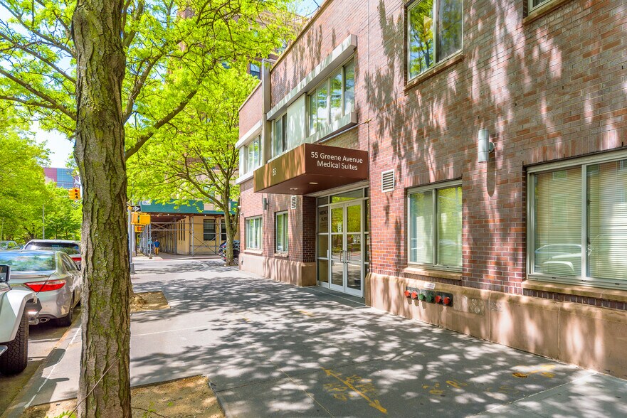 Primary Photo Of 55 Greene Ave, Brooklyn Apartments For Lease