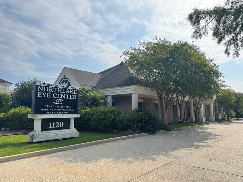 More Photos Of 1120 US-190, Covington Healthcare For Lease