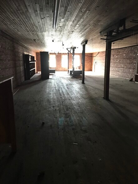 More Photos Of 114 Washington St, Williamston Storefront Retail Office For Sale