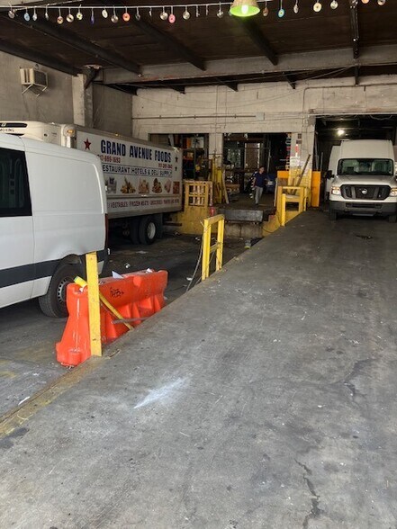 More Photos Of 33-51 11th St, Long Island City Warehouse For Lease