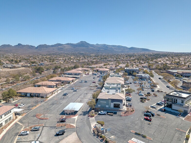 More Photos Of 2550 Anthem Village Dr, Henderson Unknown For Lease