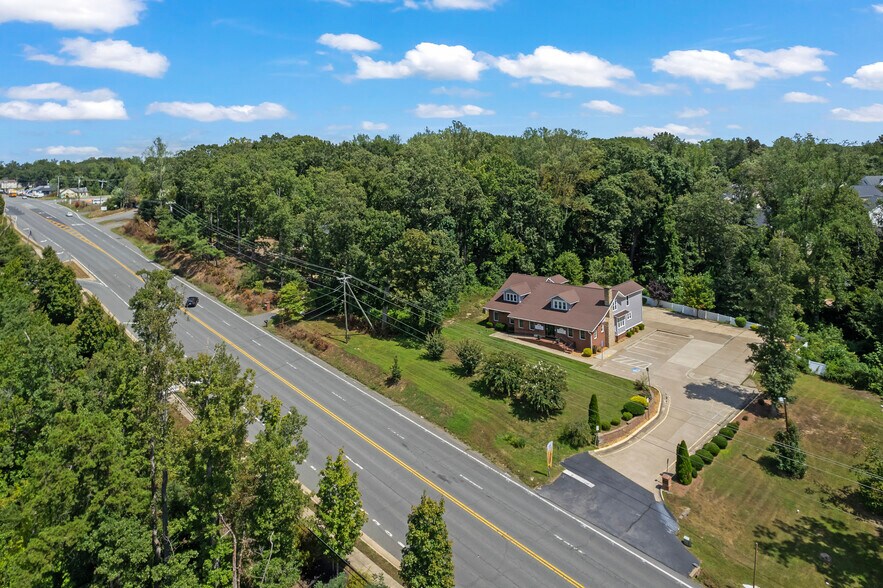 More Photos Of 412 Cambridge St, Fredericksburg Medical For Lease