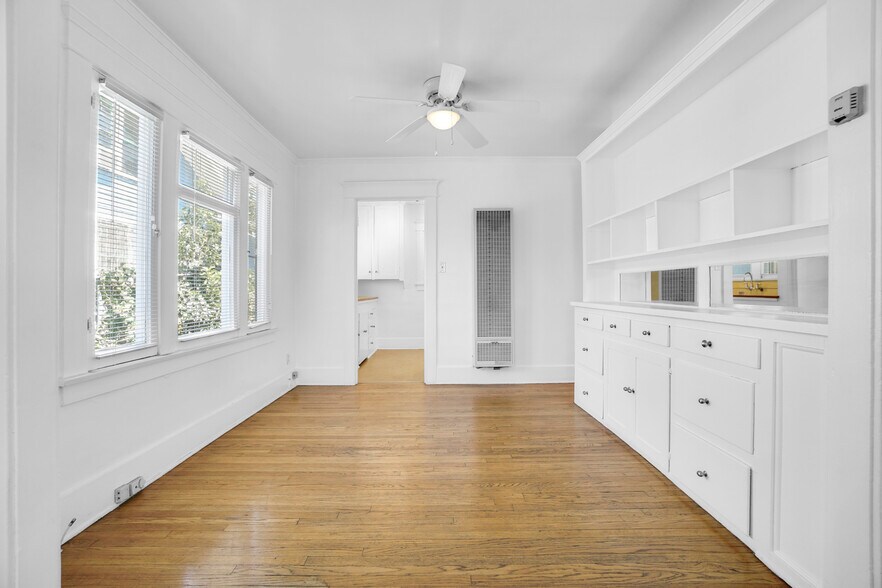 More Photos Of 2531 Elsinore St, Los Angeles Multifamily For Sale