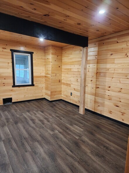 More Photos Of 1056 S Saint Marys St, Saint Marys Land For Sale