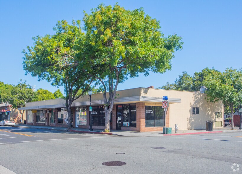 Primary Photo Of 702-738 Villa St, Mountain View Storefront For Lease