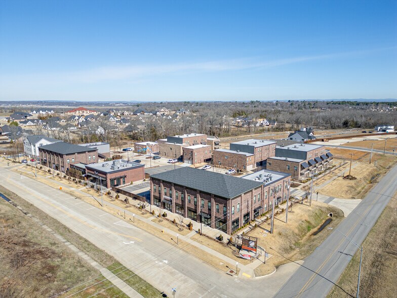 More Photos Of 9201 Ra Young Jr Dr, Fort Smith Restaurant For Sale