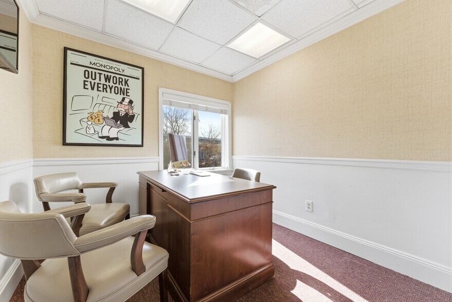 More Photos Of 1307 Stuyvesant Ave, Union Township Office For Sale