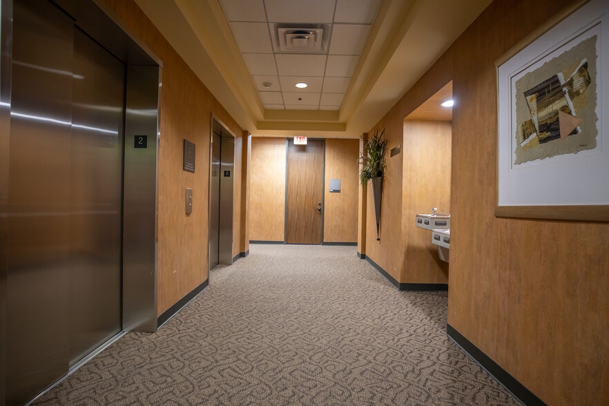 More Photos Of 6605 Cypresswood Dr, Spring Office For Lease