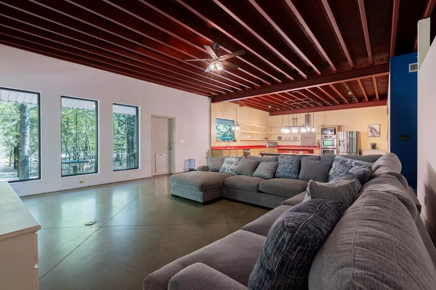 More Photos Of 10672 County Road 2450, Terrell Specialty For Sale