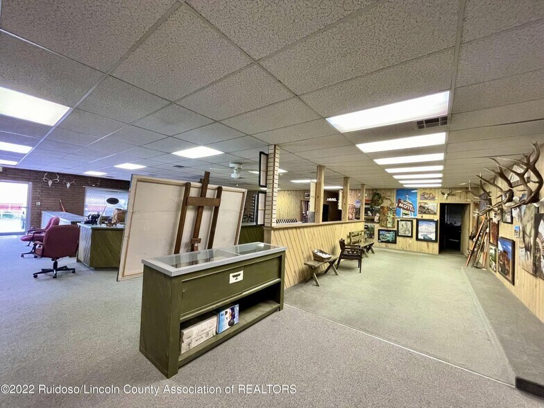 More Photos Of 2716 Sudderth Dr, Ruidoso Storefront For Sale