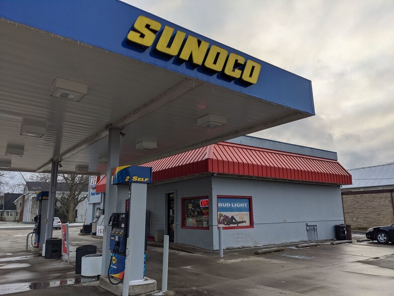 More Photos Of 106 S Main St, Tekonsha Convenience Store For Sale