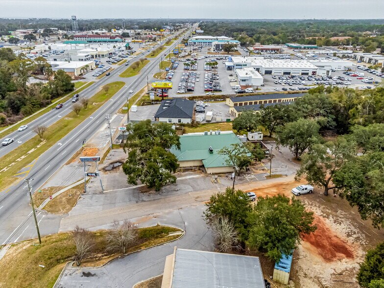 More Photos Of 131 New Warrington Rd, Pensacola Restaurant For Sale