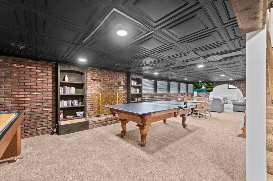 More Photos Of , Blue Springs Specialty For Sale