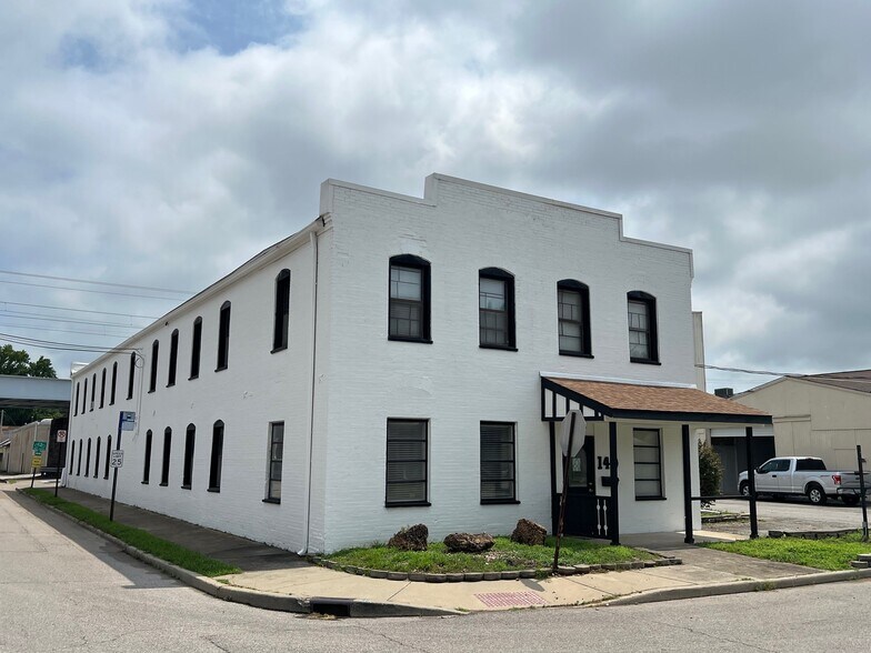 Primary Photo Of 140 Iowa Ave, Belleville Office For Sale