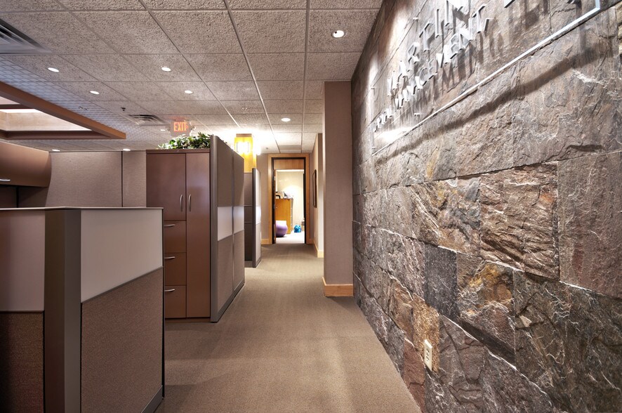 More Photos Of 300 Nibco Pky, Elkhart Loft Creative Space For Lease