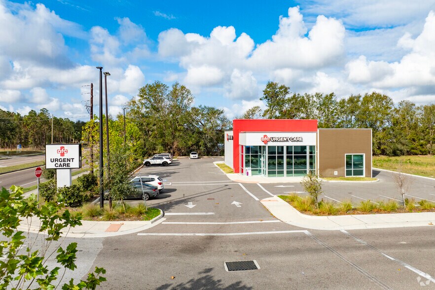 More Photos Of 11608 Boyette Rd, Riverview Medical For Lease