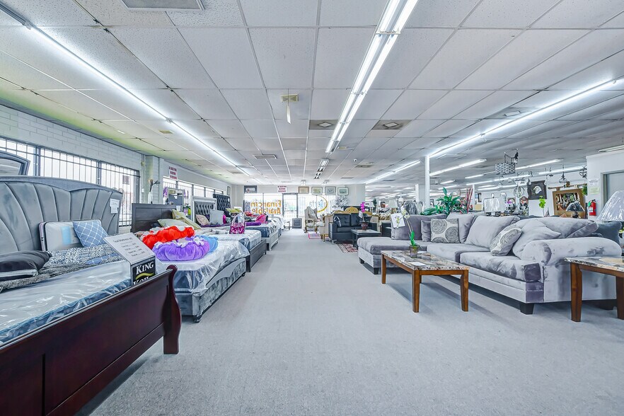 More Photos Of 8009 Harwin Dr, Houston Freestanding For Sale