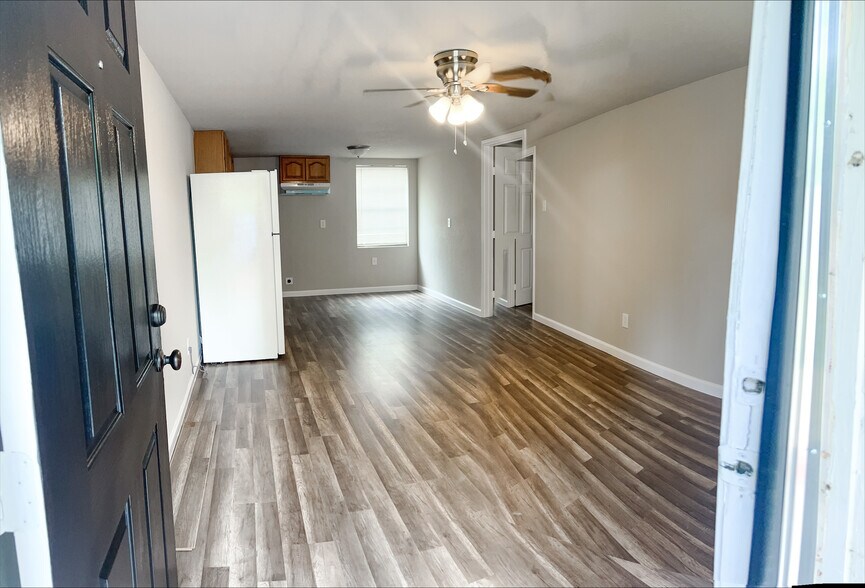More Photos Of 2432 Little York Rd #8 rd, Houston Apartments For Sale