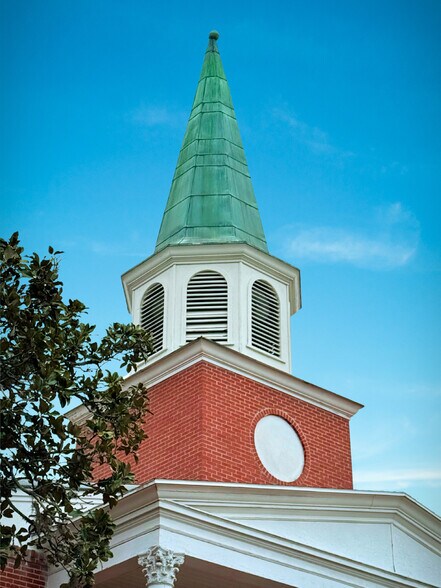 More Photos Of 37511 Church Ave, Dade City Religious Facility For Sale