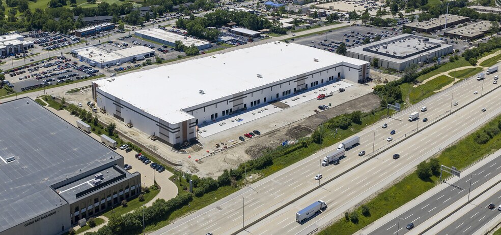More Photos Of 2300 Warrenville Rd, Downers Grove Warehouse For Lease
