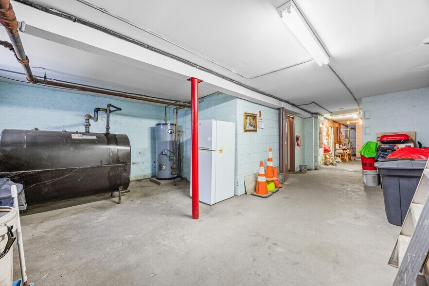 More Photos Of 4326 58th St, Woodside Apartments For Sale