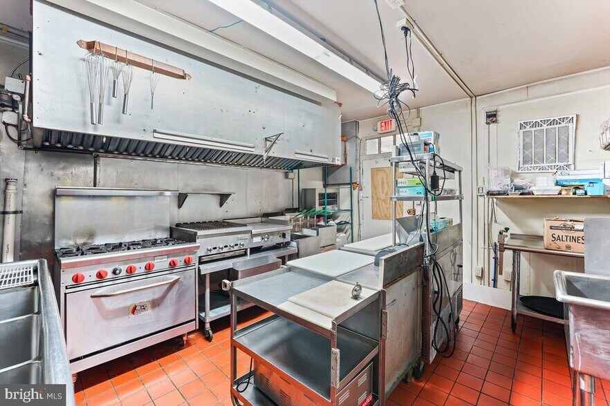 More Photos Of 2116 Old Route 100, Bechtelsville Restaurant For Sale