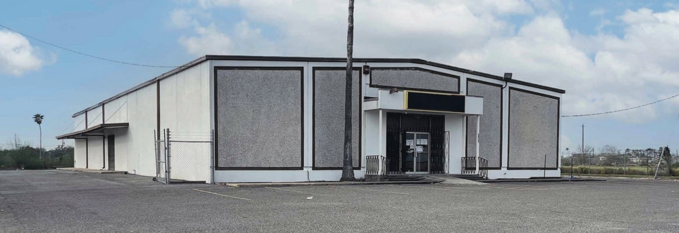 Primary Photo Of 3401 W Expressway 83, McAllen Flex For Lease