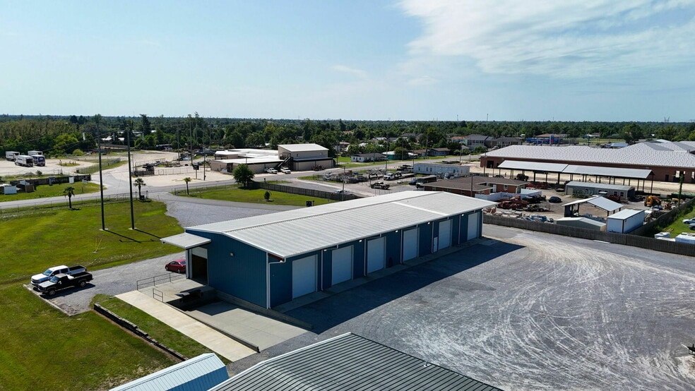 More Photos Of 1225 Transmitter Rd, Panama City Warehouse For Lease