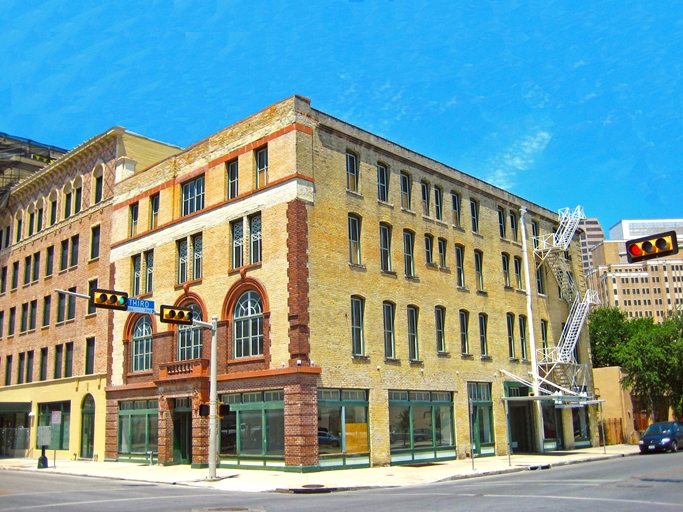 Primary Photo Of 219 N Alamo St, San Antonio Office Residential For Lease