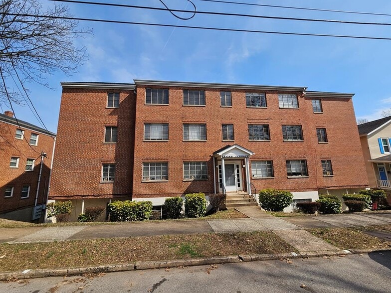 Primary Photo Of 101 Marshall Ter, Danville Apartments For Sale