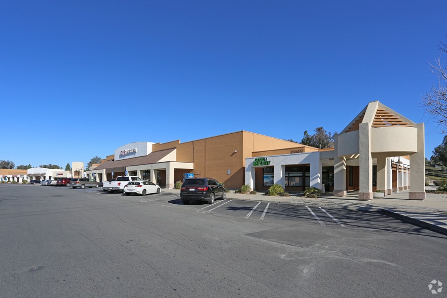 More Photos Of 30250-30690 Rancho California Rd, Temecula Unknown For Lease