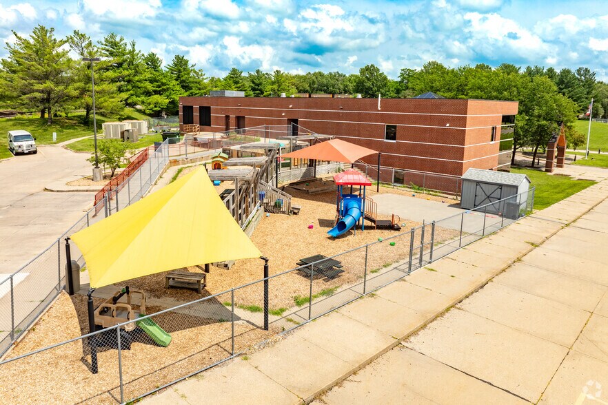 More Photos Of 1711 Osceola Ave, Chariton Office For Sale