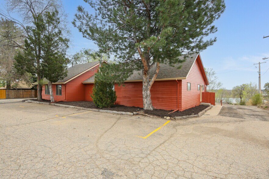 More Photos Of 3320 W Eisenhower Blvd, Loveland Medical For Lease