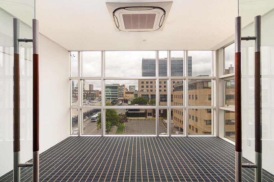 More Photos Of 136-33 37th Ave, Flushing Medical For Sale