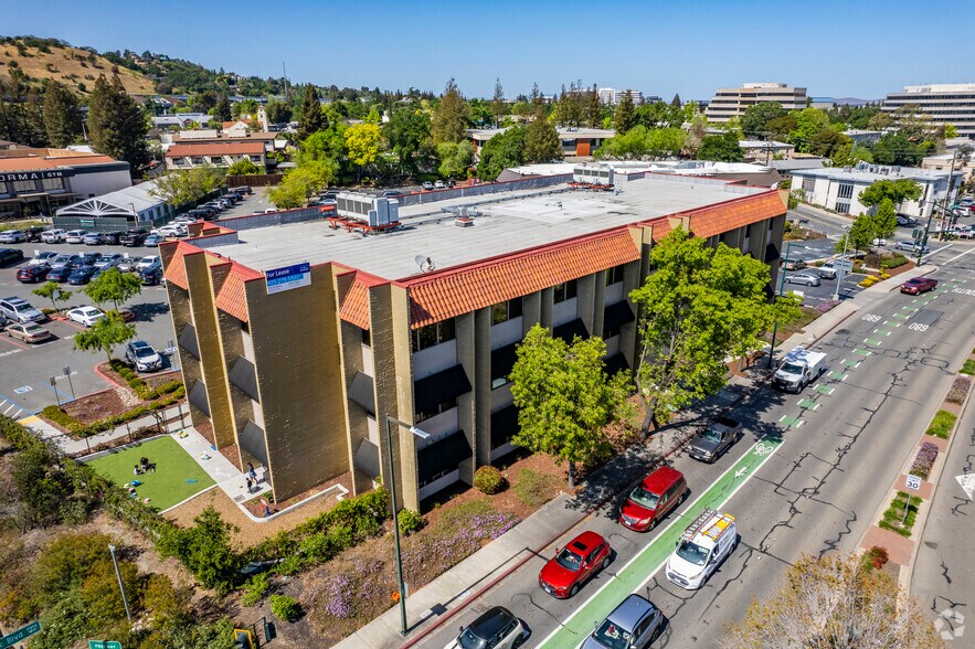 More Photos Of 1910 Olympic Blvd, Walnut Creek Office For Sale