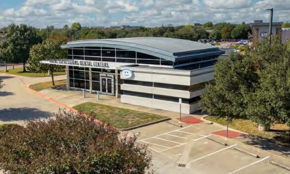 More Photos Of 200 N Red Bud Ln, Round Rock Medical For Lease