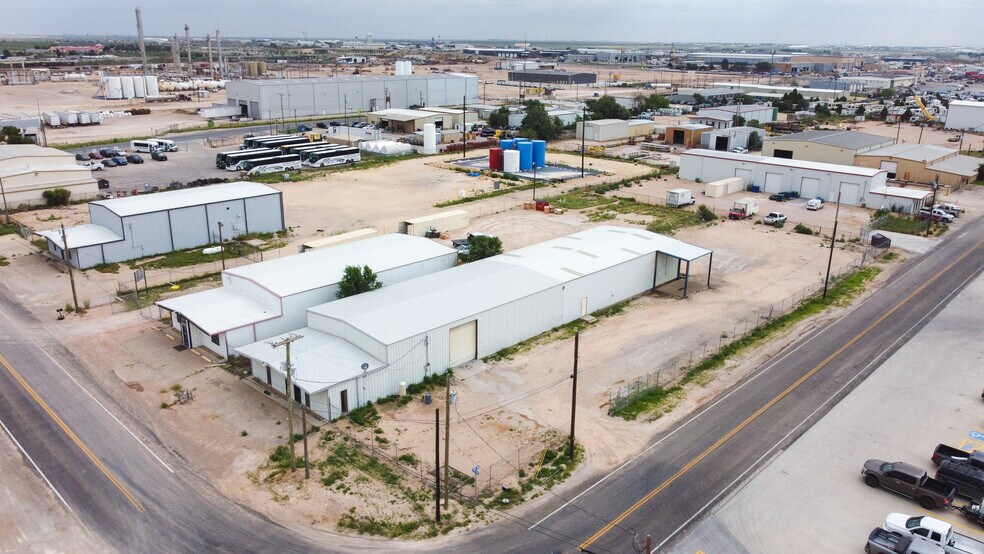 More Photos Of 7007 County 1283 Rd, Odessa Warehouse For Lease