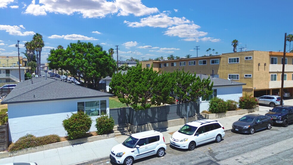 More Photos Of , Long Beach Multifamily For Sale