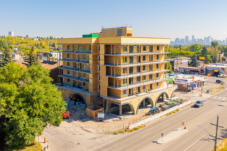 Primary Photo Of 3416 3 Av NW, Calgary Apartments For Lease